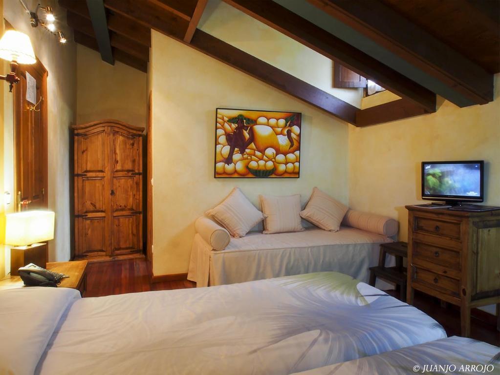 Hotel Rural Sucuevas (Adults Only) Llano-Con 객실 사진